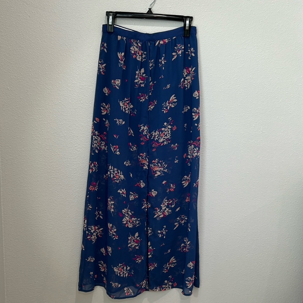 Something Else by Natalie Wood Gorgeous skirt